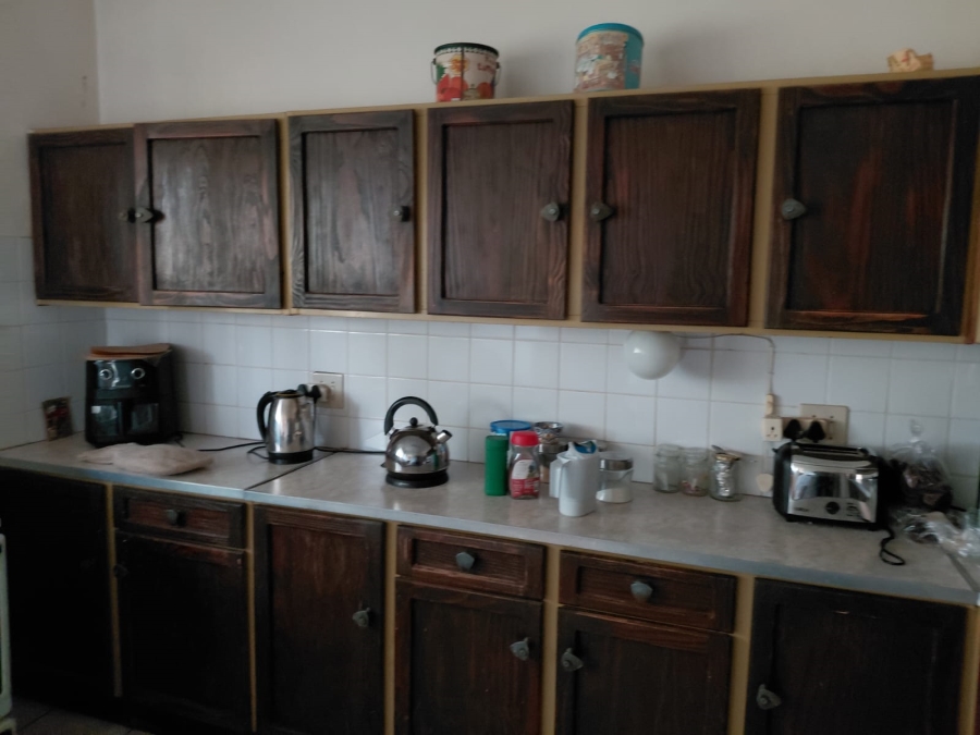 5 Bedroom Property for Sale in Roodekopjes Ah North West